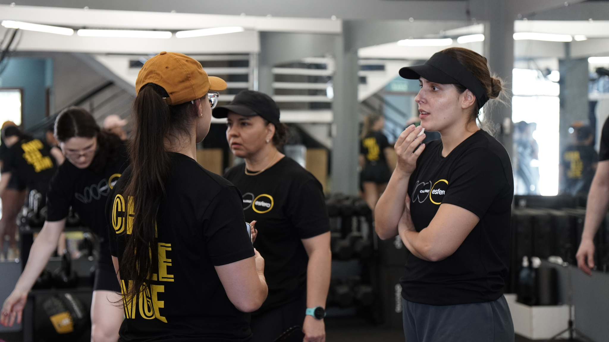 Equipe de profissionais da Esfera Centro de Saude Integrada
